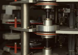 いざという時に役立つ地震シェルター